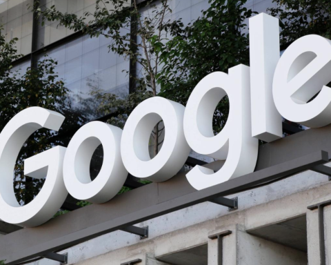 Google makes a groundbreaking breakthrough with ChatGPT's technology