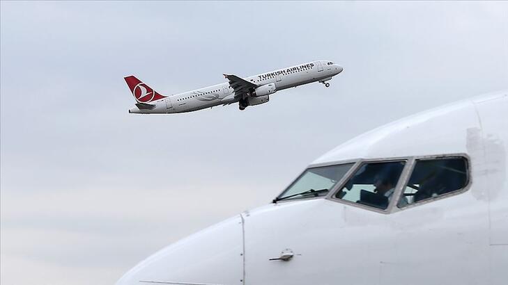 British passengers finish drinks on a flight to Turkey in 25 minutes
