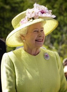 Queen Elizabeth wished success to opened businesses 1