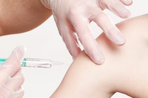 Covid-19 aşısı üreten AstraZeneca'nın CEO'su: Bir yıl koruma sağlamasını bekliyoruz 1