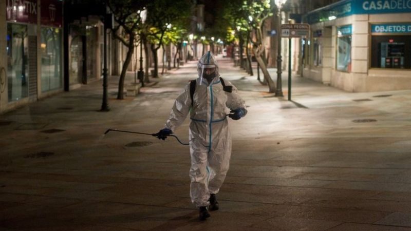 Coronavirus: İspanya'nın cenaze evleri vakalar arttıkça grevde