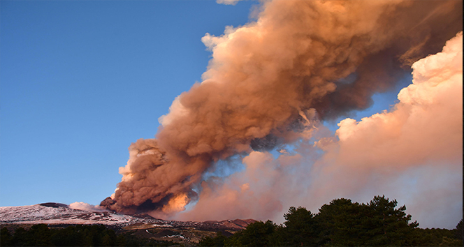 Etna Volcano is operational again