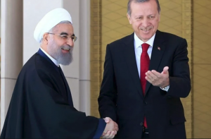 Türkiye ve İran, zımni bölgesel güç mücadelesinde güçlerini esnetiyor