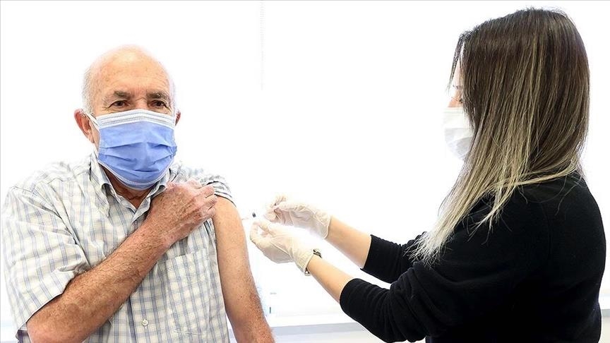 65 yaş üstü insanlara aşı İstanbul'da başlıyor