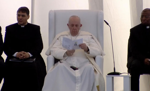 Pope listened to the Quran in the ancient city of Ur in Nasiriye 1