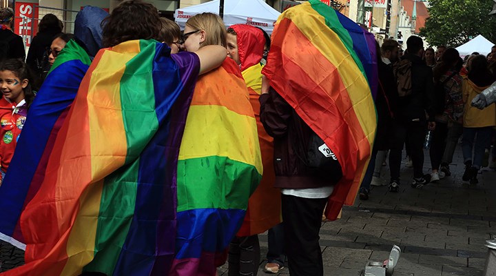 "Eşcinsel / "Homosexual" Sözü Neden Rahatsız Edici Olarak Kabul Edilir?
