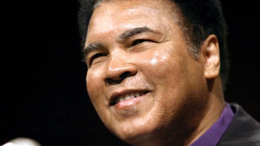 Drawings of legendary boxer Muhammad Ali sold for $1 million