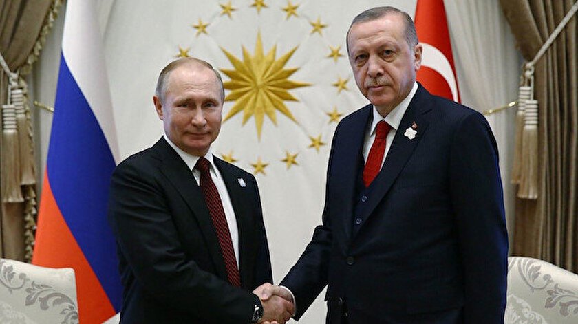 Erdogan meets with Putin