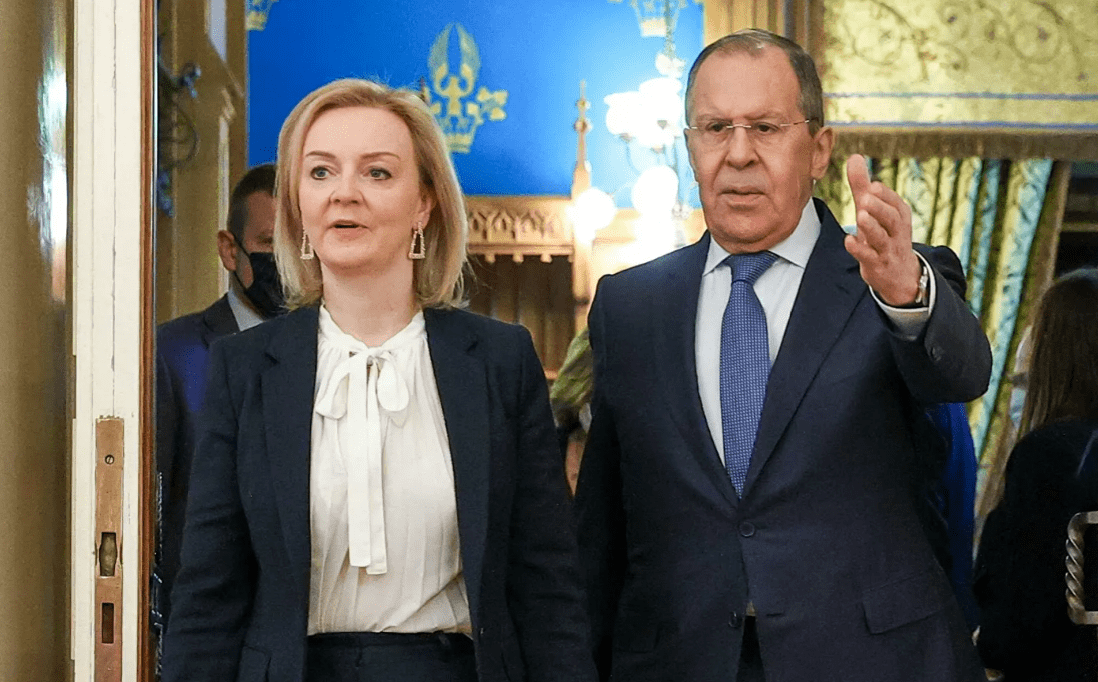 Lavrov: Russia-UK relations can only be stabilized if equal dialogue is established