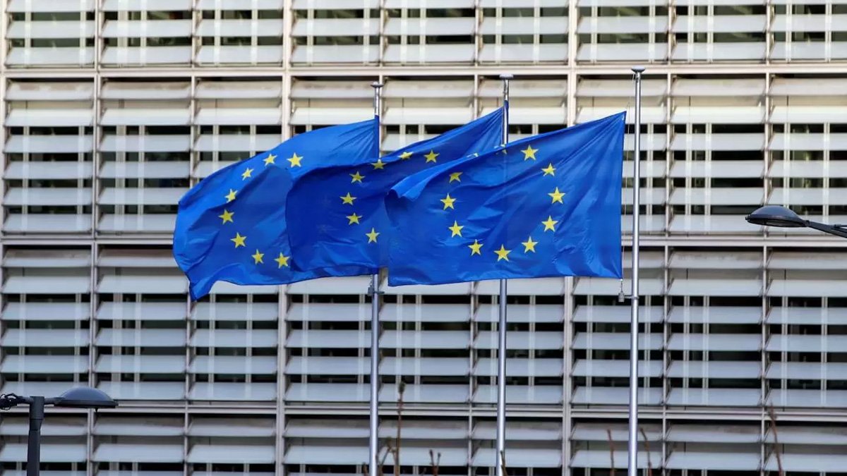 European Parliament bans Russian and Belarusian officials from entering EP buildings