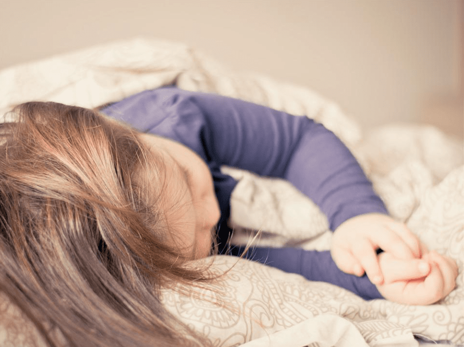 Differences Between REM Sleep and Deep Sleep