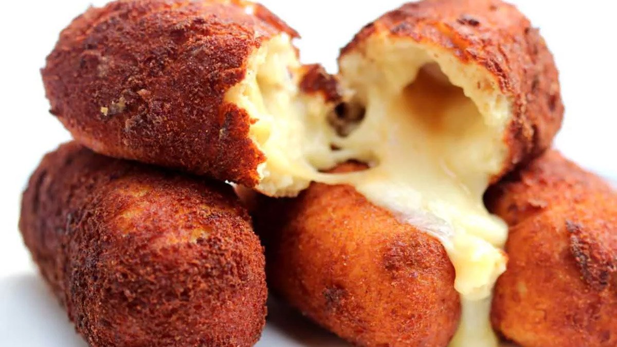 Prepare Potato Croquettes with Cheddar for Breakfast or for Your Guests. Here is the recipe