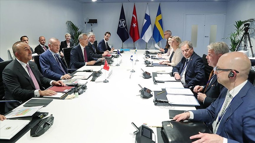 Breaking news! Turkey, Sweden and Finland signed a trilateral memorandum on Finland and Sweden's NATO membership processes. After the signing of the joint statement, Finnish President Niinistö said that Turkey has agreed to support Sweden and Finland's NATO membership.