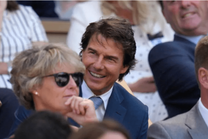 Tom Cruise has entered the royal family! 4