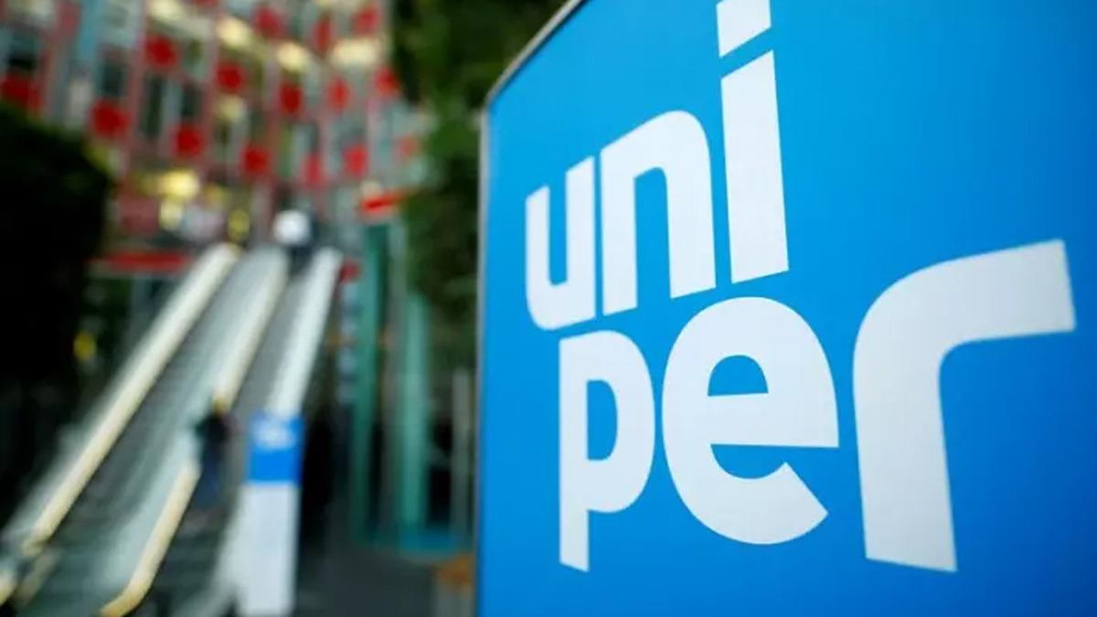 German gas group Uniper warns of billions in losses and requests state support