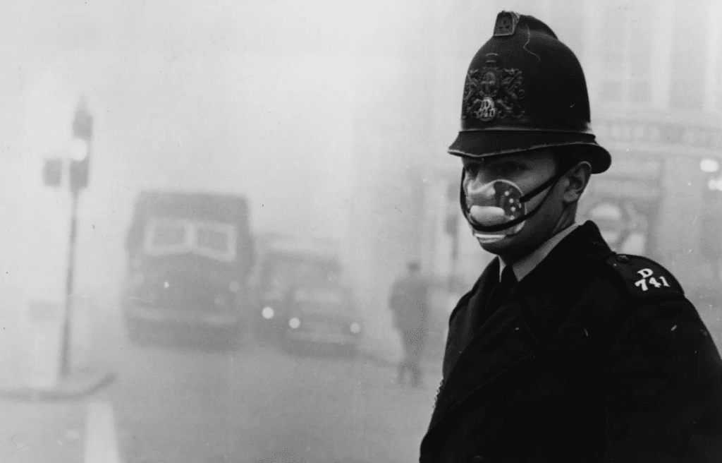 The Great London Fog: An Environmental Disaster That Killed 12,000 People 1