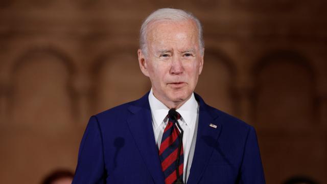 Biden's Age and Mental Acuity Challenges: Highlights and Political Implications