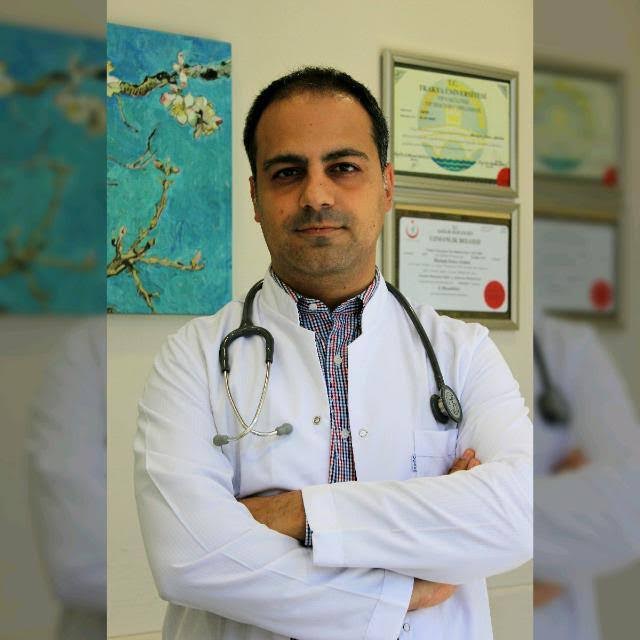 Dr. M. Genco Erdem: Dünyaya Yüz Defa, Bin Defa Gelsem Hepsinde de Hekim Olmak İsterim