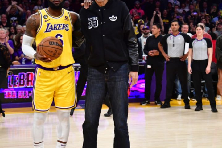 NBA legend Kareem Abdul-Jabbar broke his hip at a concert