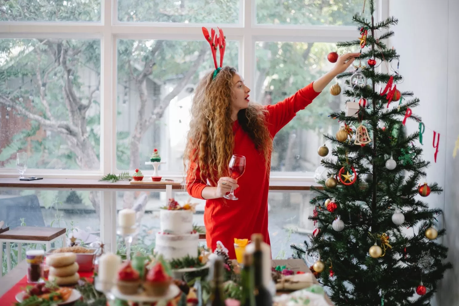 Unequal Holiday Burden: Bridging the Gap in Christmas Responsibilities