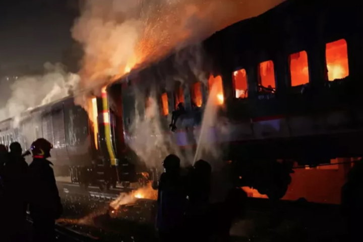 Passenger train set on fire in Bangladesh ahead of election