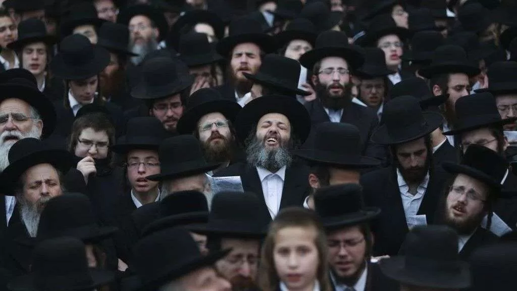 In the US, Hasidic Jews are divided within themselves