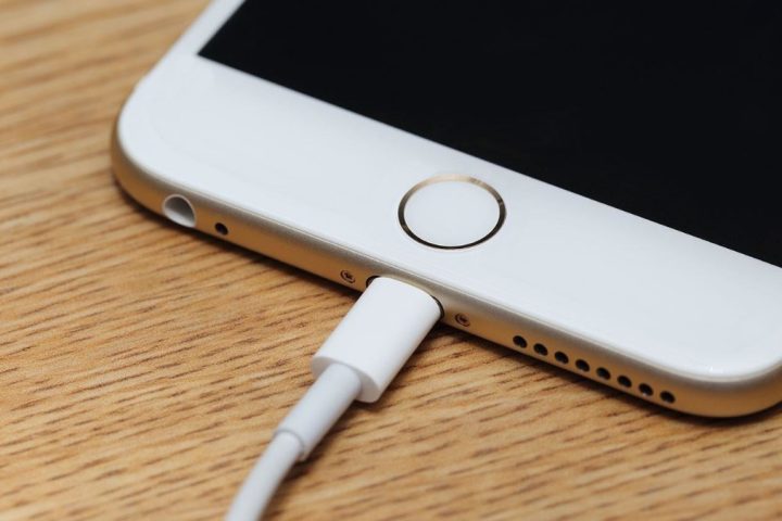 Golden formulas to extend phone battery life: Apply these before plugging in the charger