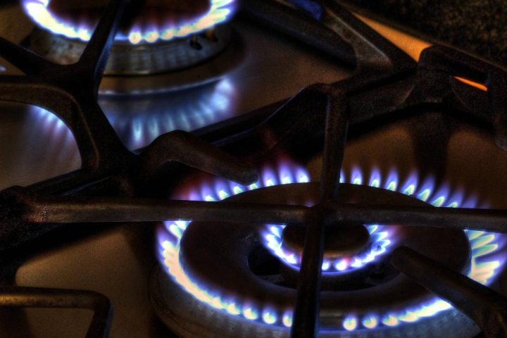Mart ayında BOTAŞ'ın doğal gaz fiyatları sabit kalırken, elektrik üretim tarifesi değişmedi