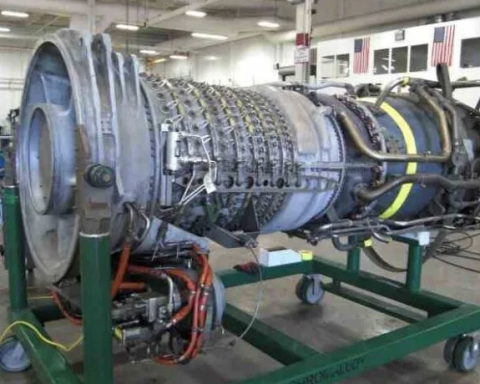 ABD Donanması, TEI ile Anlaşarak LM2500 Motorlarının Bakımını Türkiye'de Gerçekleştirecek