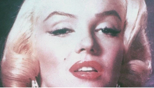 The side of Marilyn Monroe's grave sold for thousands of dollars! "I always dreamed of it"