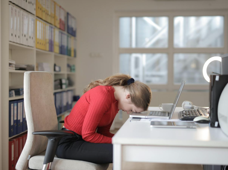 Long working hours lead to depression and chronic disease